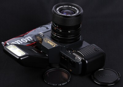 Appareil Photo Argentique Canon T-70 Avec Objectif Zoom Canon 35-70mm 1:4 (monture FD) – Très Bon état