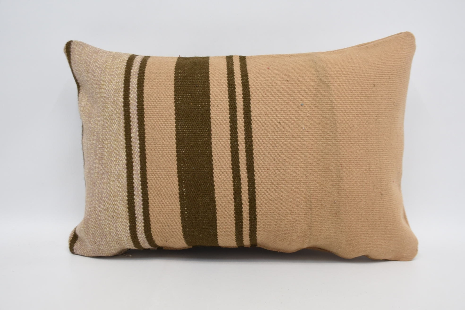 Designer Pillows, 16