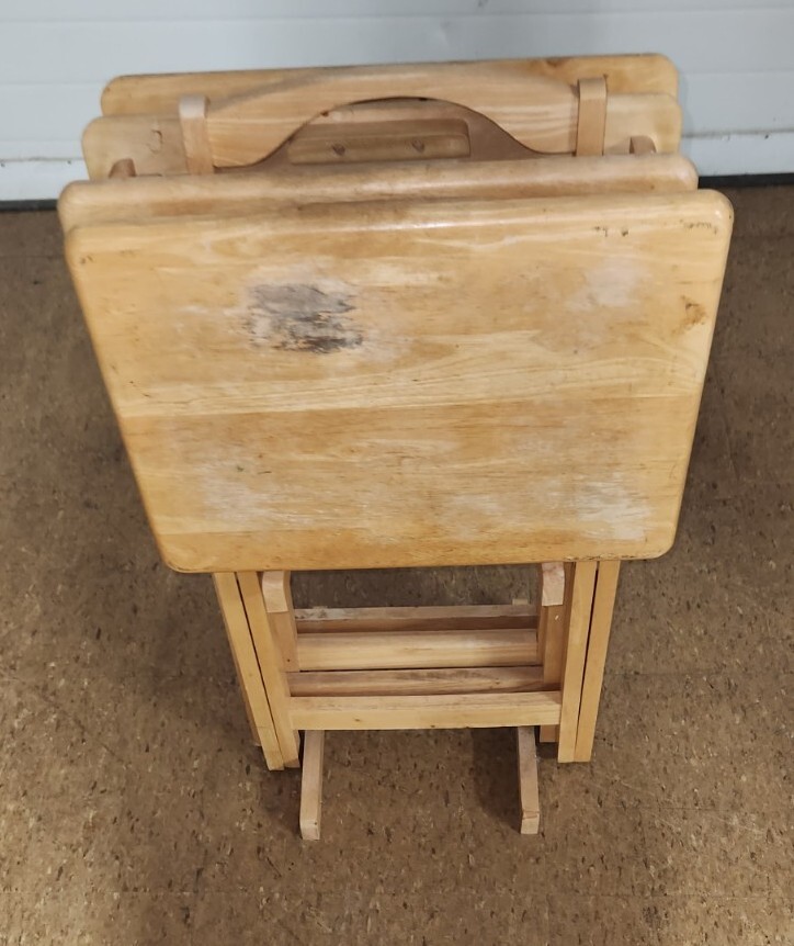 Tray Tables With Holding Rack Blonde Color