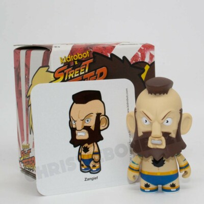 Kidrobot Street Fighter Series 1 - Zangief Player 2, 1/20 - New w/ Box