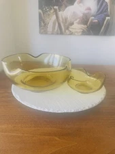Anchor Hocking Honey Gold Amber Glass Chip and Dip Set 2 Piece MCM