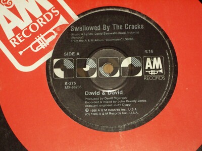 DAVID & DAVID  *RARE OZ  7'' 45 ' SWALLOWED BY THE CRACKS ' 1986 VGC+