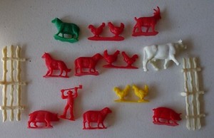 Vintage huge farm animal lot- Dogs, Hogs, Sheep, chickens and goats