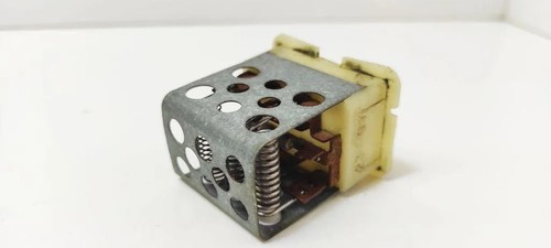 OPEL ASTRA J Blower Fan Relay 90560362 1.60 Petrol 85kw 2000 31353368