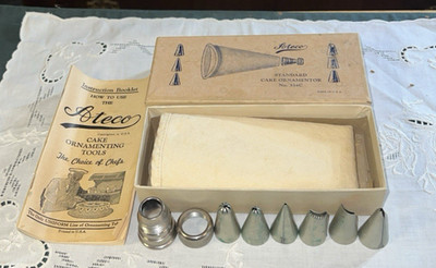 RARE VTG Ateco Cake Decorating Set No. 334C w/ Box & 47 Page  Booklet 1940 s USA