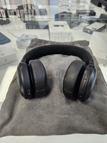 jbl live 675nc wireless on-ear headphones thumbnail 2