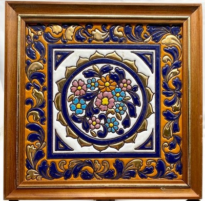 BEAUTIFUL SPANISH SEVILLA 24k GILDED CERAMIC SQUARE TILE 7'', WOOD FRAMED, vg