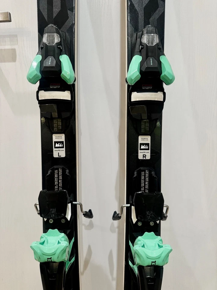 2024 Stockli Montero AX Skis 183cm with Strive 13D Bindings and Phantom wax - Image 3 of 4