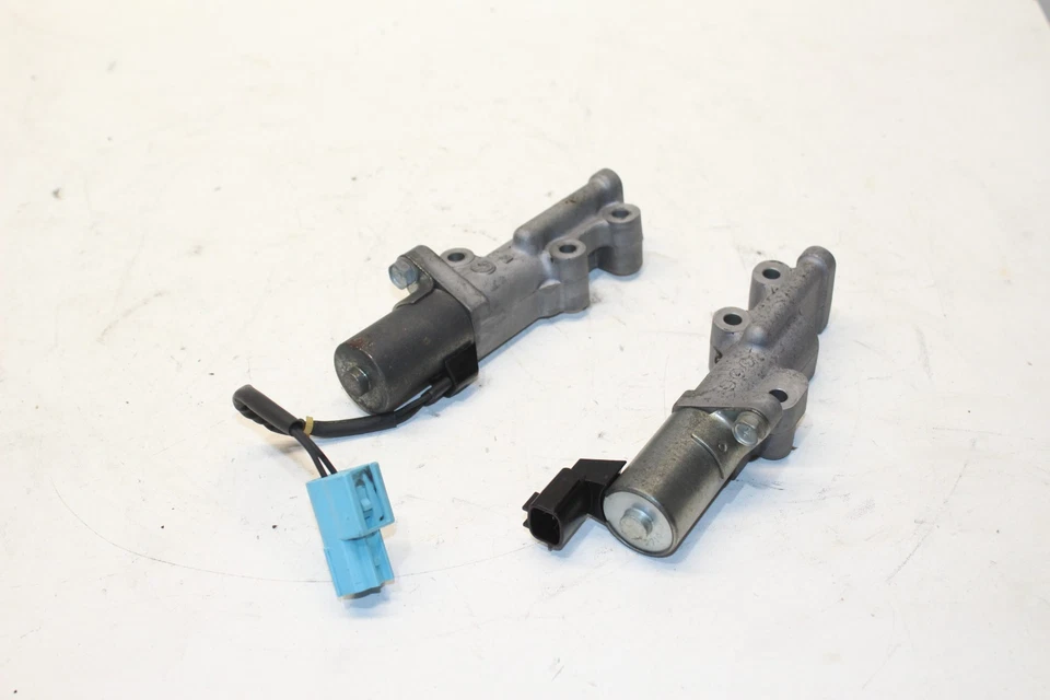 2003 INFINITI QX4 3.5 VVT SOLENOID VALVE SET OEM - Image 2 of 4