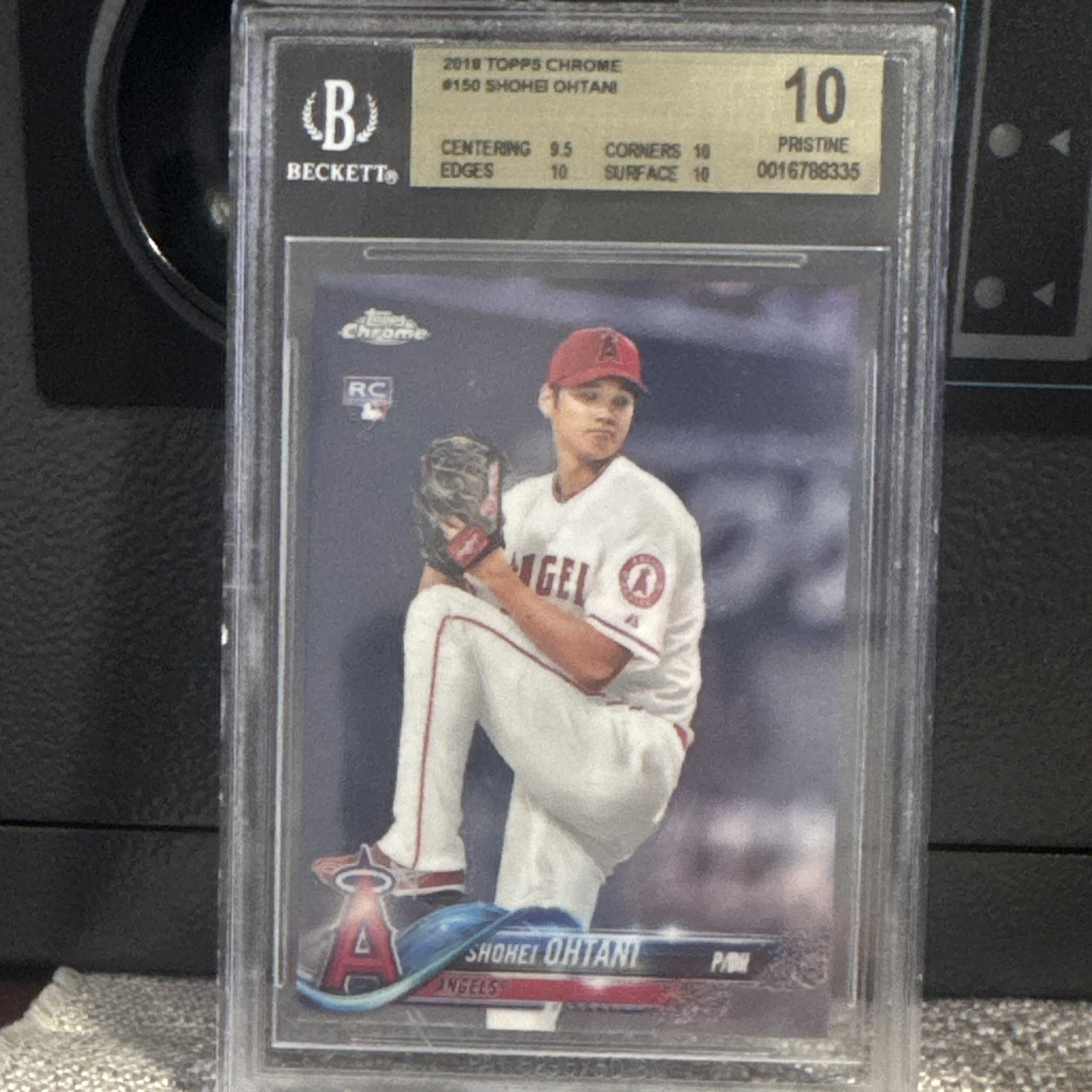 Topps 2018 Topps Chrome Shohei Ohtani #150 Rookie RC Angels BGS