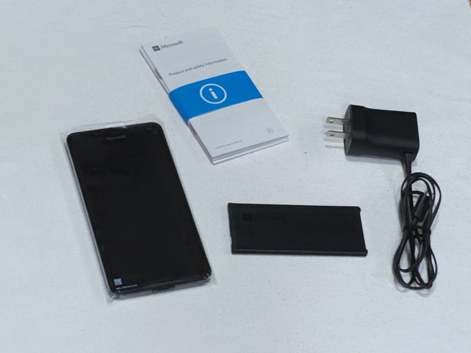 Microsoft Lumia 650 Smart Phone RM-1154 - PARTS ONLY - Image 4 of 4