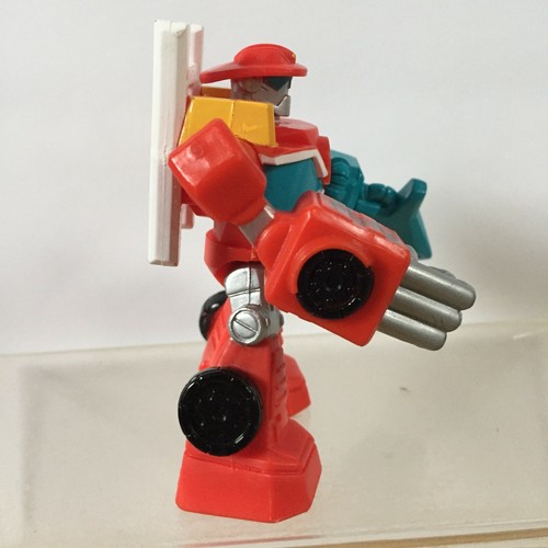 Playskool Heroes Transformers Rescue Bots HEATWAVE 3.5" Action Figure Fire-Bot - Picture 3 of 9