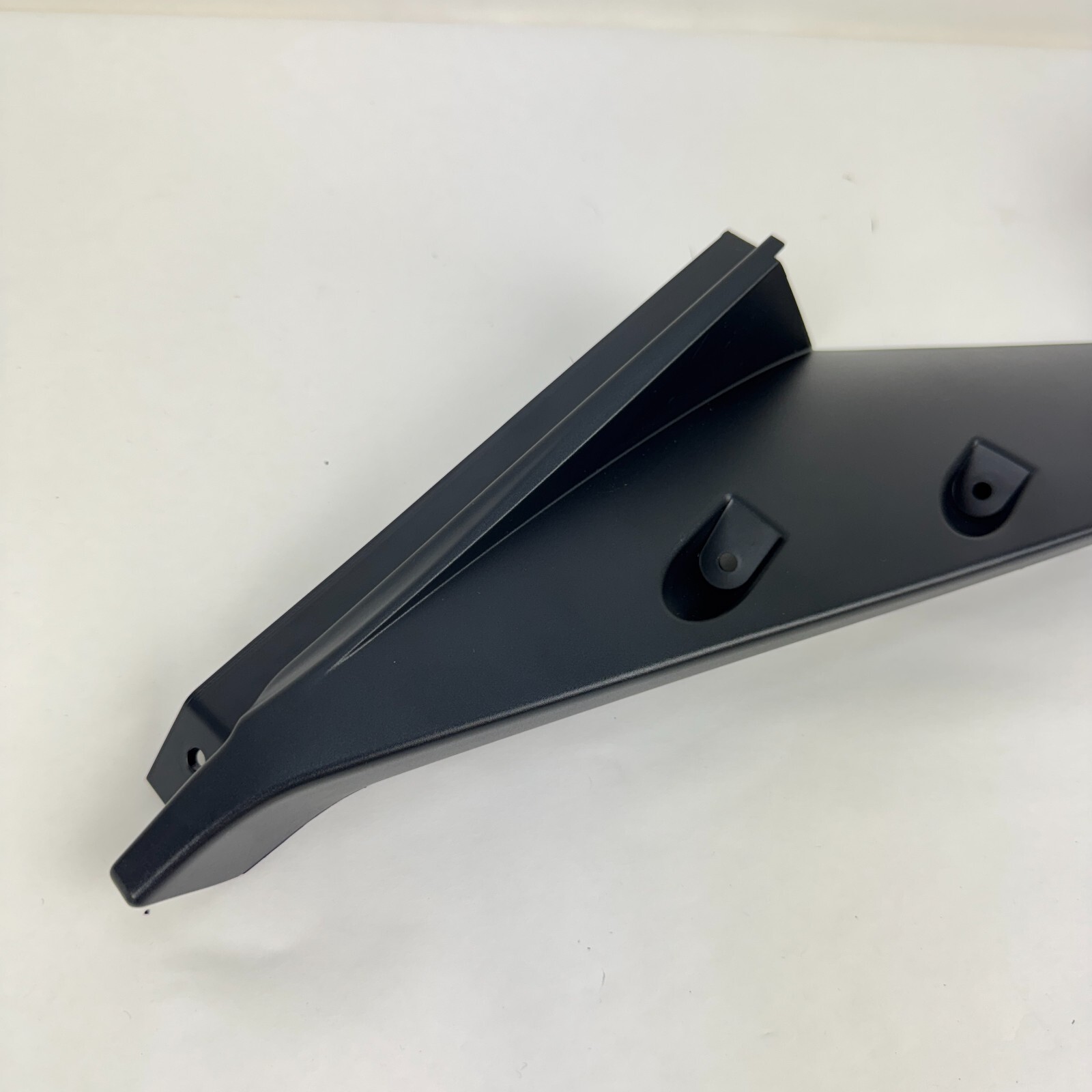 2023 2024 Lamborghini Huracan Tecnica Front Right Lower Bumper Trim 4T0898259