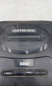 Sega Genesis MK-1631 Video Game Console w/ Controller Cables & 4 Game Cartridges