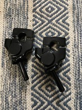Abrazaderas elevadoras de manillar Honda Rebel CMX 250 85-87 negro con recubrimiento en polvo negro OEM
