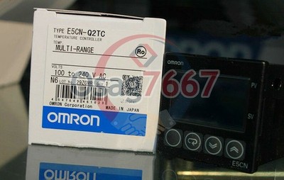 One NEW IN BOX   PLC E5CNQ2TC E5CN-Q2TC Thermostat *gb