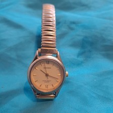 Sekonda Ladies Watch water resistant .number 04270