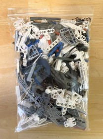 LEGO Bionicle Takanuva 8699 100% Complete with all 4 Zamor Spheres