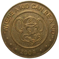2004 Chuck E Cheese Token