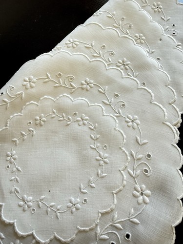 Vintage Cocktail Round  Doilies Madeira Embroidered White Linen 5 pc AS IS