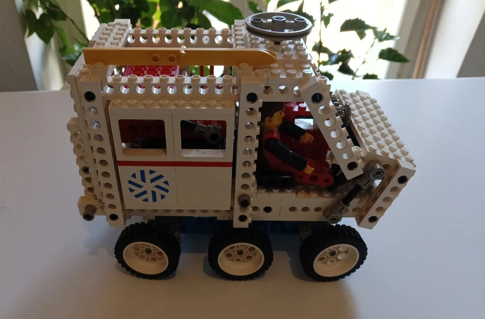 LEGO Technic 8660 Arctic Rescue Unit, foto 3 di 5
