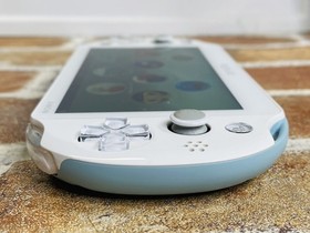 PS Vita Light Blue White PCH-2000 Sony PlayStation Japan 8GB Charger 2 Game DDP