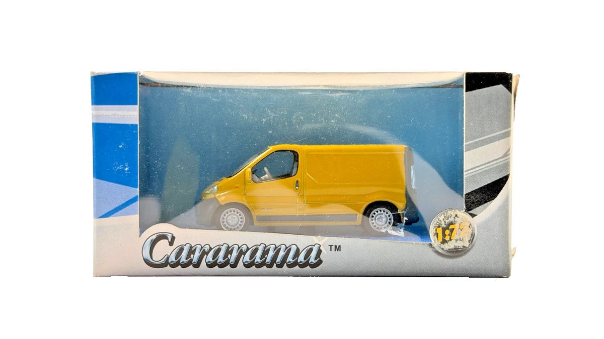 Les Petites Renault - Trafic II phase 1 vitré Ambulance 2002