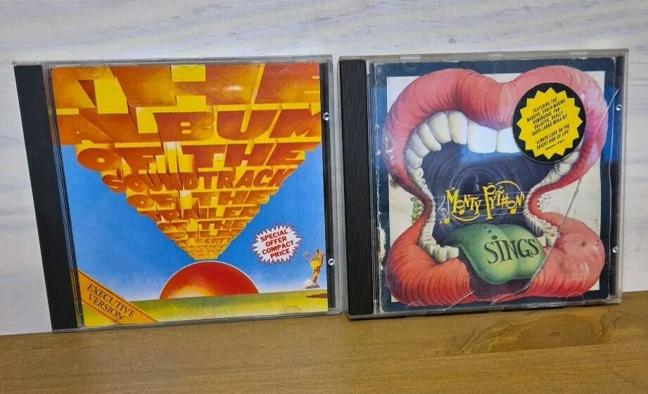 Monty Python HOLY GRAIL Film Soundtrack Executive Edition MP SINGS CD Bundle
