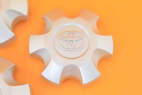 Toyota Tundra 2022-2024 Silver OEM Set of 4 Center Caps 4260B-0C120 - Picture 3 of 6
