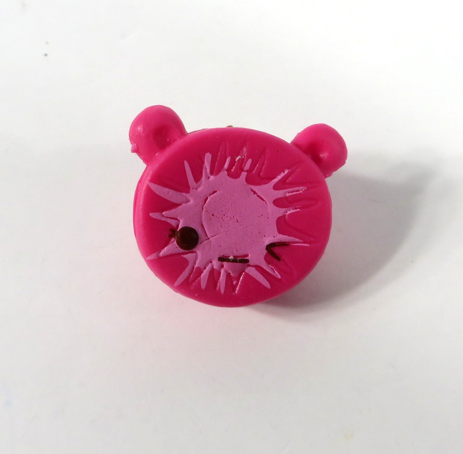 Num Noms Carla Crimson Slime Kit with Snackable Figure  