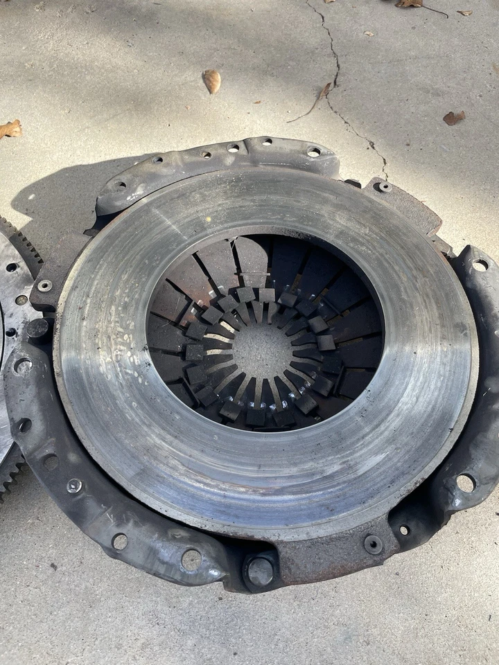 26 Spline Centerforce DFX and Flywheel. Fits 2003-2004 Mustang Cobra Used - Image 4 of 4