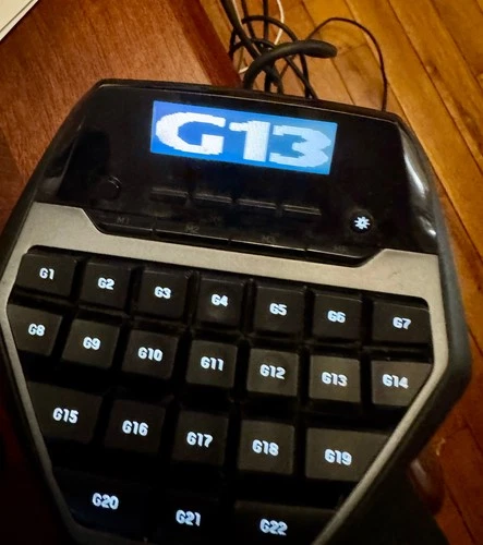Logitech G13 Advanced Gaming Keypad LCD USB Programmable Keys – RARE BLUE LCD