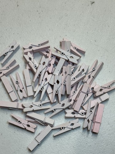 42 PCS PINK BABY SHOWER MINI CLOTHES PINS - Picture 2 of 3
