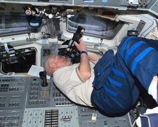 1998 NASA STS-95 Astronaut John H. Glenn Jr. - 8x10 Photo On 8.5x11 #2000