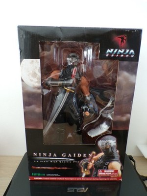 NINJA FIGUR GAIDEN RYU HAYABUSA KOTOBUKIYA 1/6 SEHR GUTER ZUSTAND IN BOX