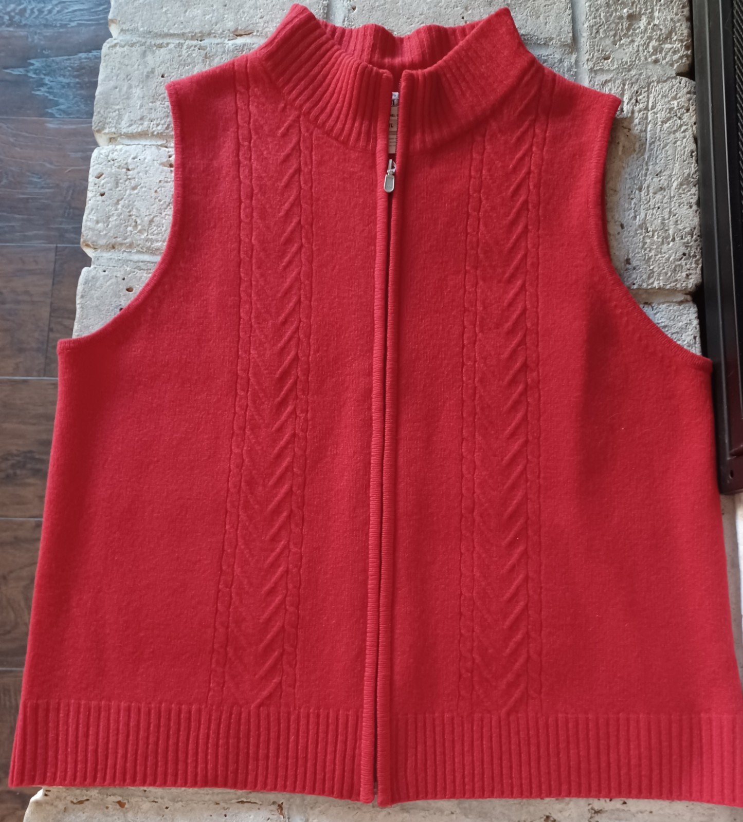 Pendleton Red Lambswool Zip Front Sweater Vest Ca… - image 1