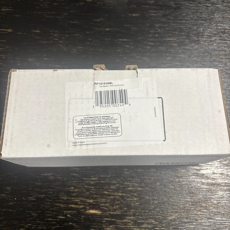 Caño para bañera DELTA - Desviador de tracción en negro mate MODELO #: RP101845BL Foto 3 de 4