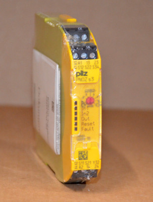 PILZ PNOZ s3 24VDC 2 n/o Sicherheitsschaltgerät 750103 NEU OVP