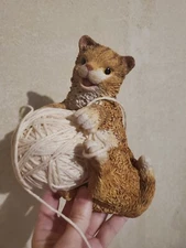 Vintage Orange Kitty Cat Kitten On Back Playing W/ Huge Ball Of String Figurine 