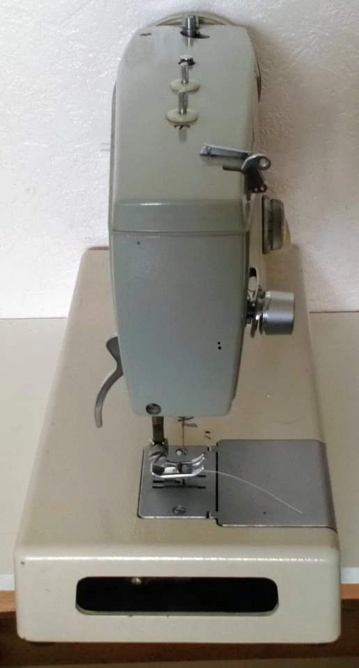 Machine A Coudre Manufrance - Omnia - Photo 3/4