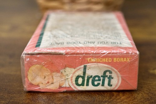 Vintage Dreft Baby Laundry Detergent 3.2oz. Powder Soap Small 60s/70s 95%+ Full - Picture 7 of 9