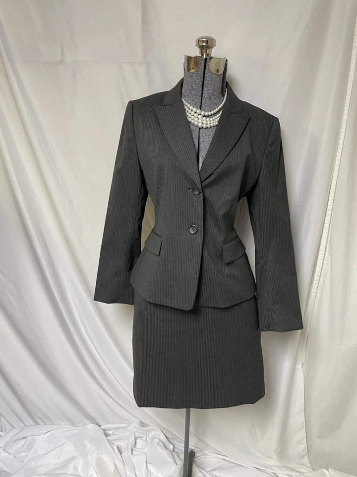 NUEVO Traje Falda Tahari Arthur S Levine Talla 10P Pequeño Conjunto de Dos Piezas Bolsillos EXEC Foto 3 de 4