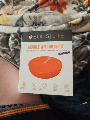 Skyroam Solis X SIM-Free 4G LTE Wi-Fi Hotspot Modem