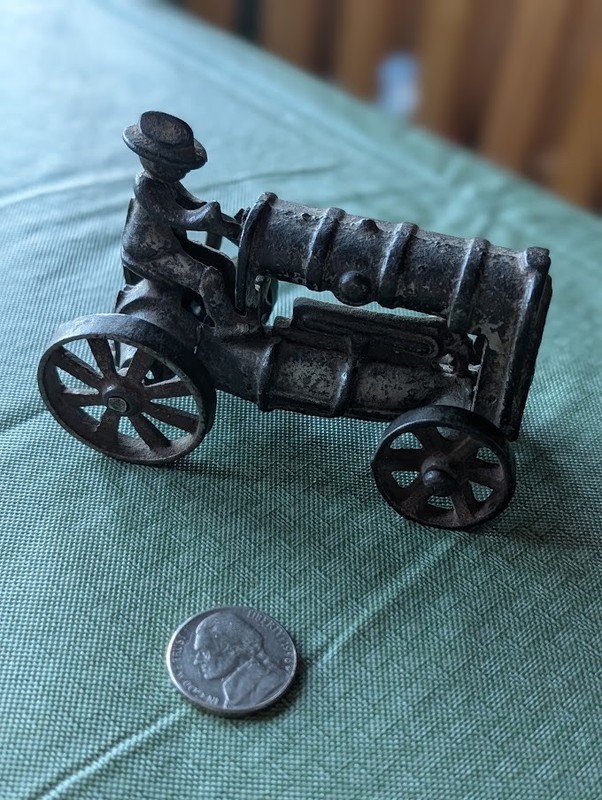Vintage Arcade Fordson Tractor Cast Iron Toy 3"