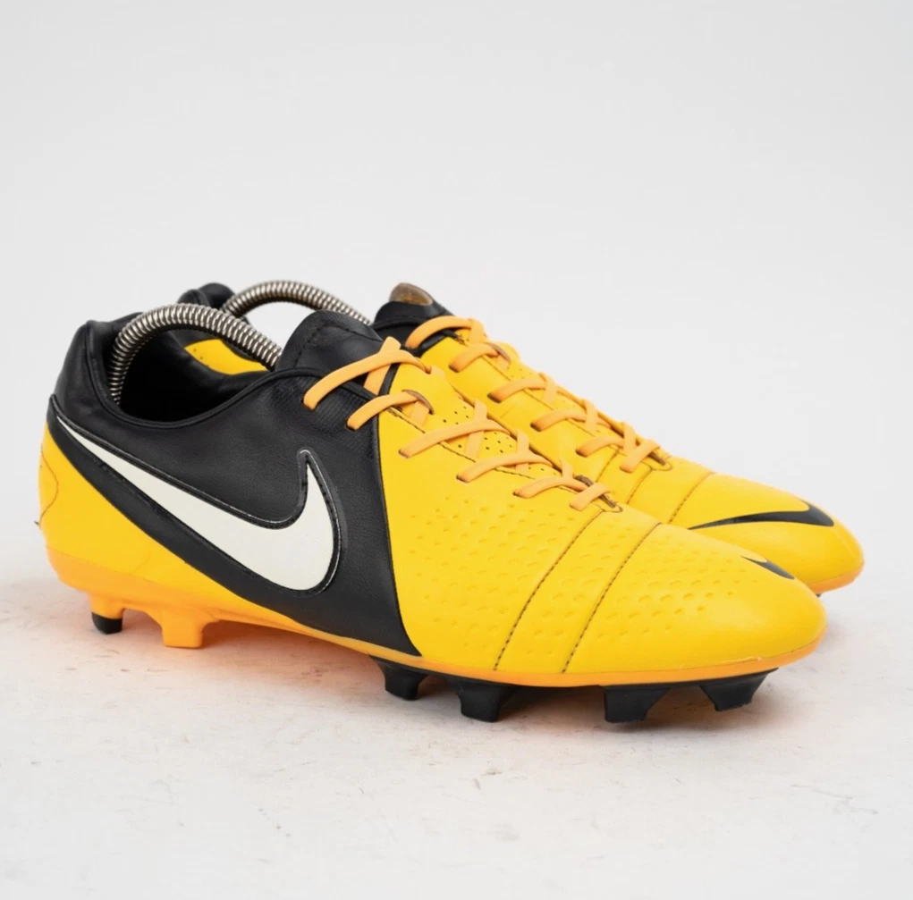 Preços baixos em Nike Ctr360 maestri II FG | eBay