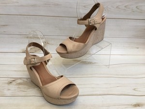 clarks nadene lola