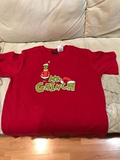 DR. SEUSS GRINCH CHRISTMAS RED T SHIRT MEDIUM