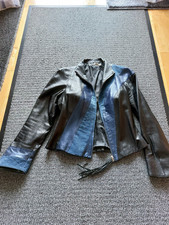 Damen Lederjacke 38 kurz, tailliert und sehr cool von Zucchero