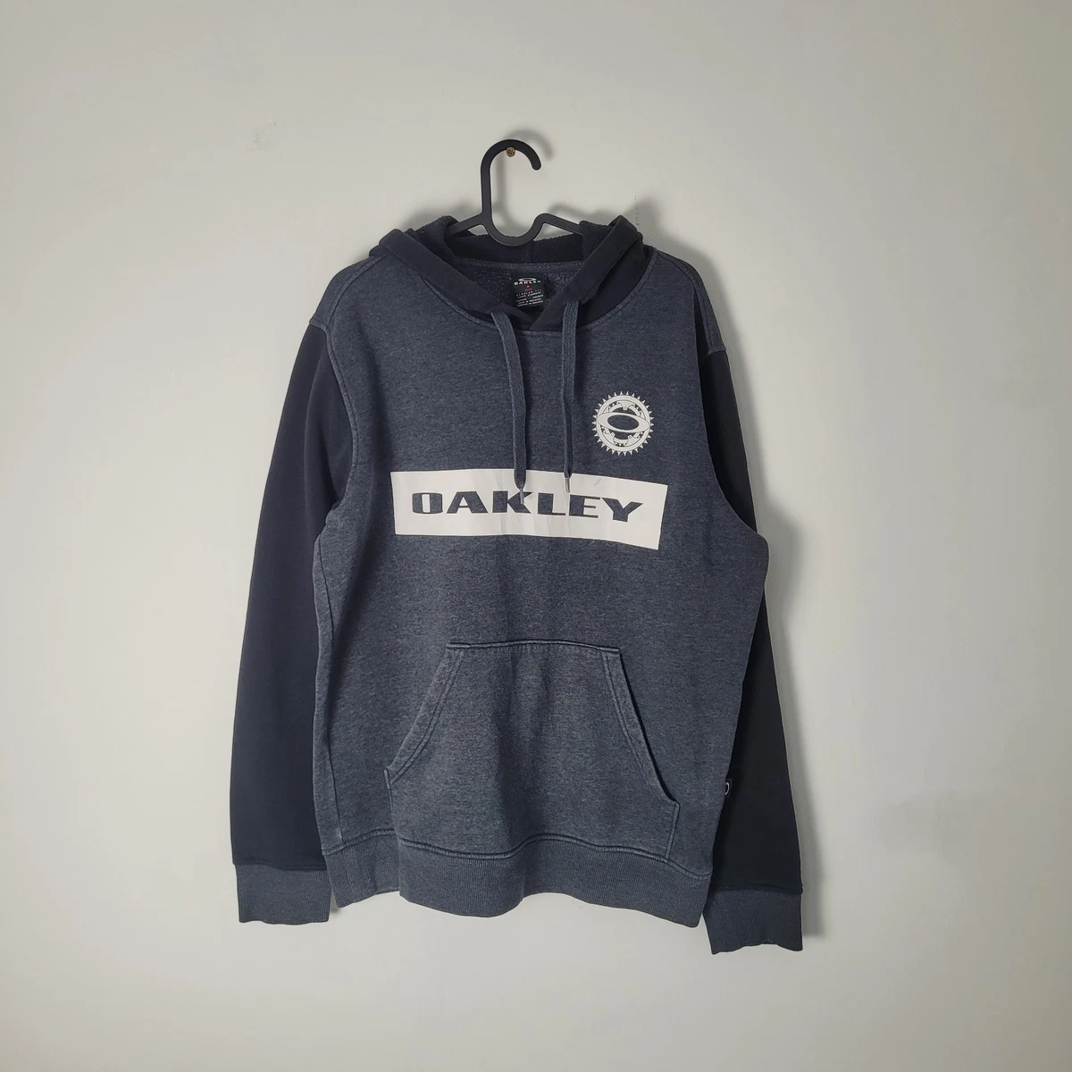 トップス 10s OAKLEY archive pullover tech hoodie Preços baixos em Moletons com capuz e moletons masculinos