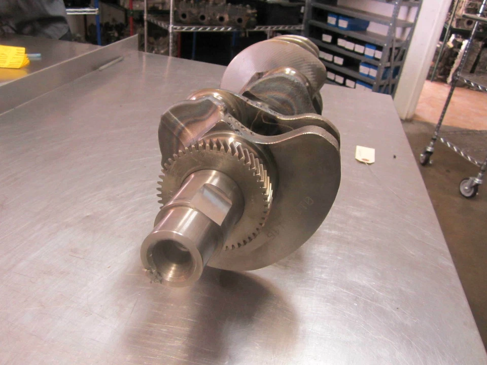 Cigüeñal estándar para 01-03 Ford F-250 Super Duty 7.3 1831241C1 Power Stoke D Foto 3 de 4